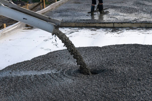 Best Concrete Driveway Installation in Johnson City, KS