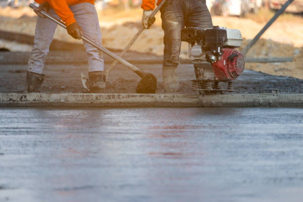 Best Concrete Sidewalk Installation in Johnson City, KS